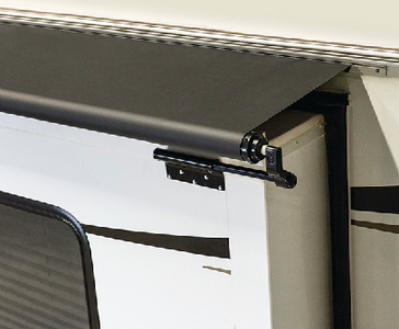V000168109 162  BLACK SLIDETOPPER